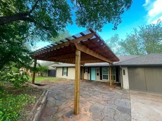 Sold home at 903 S Berry Drive
