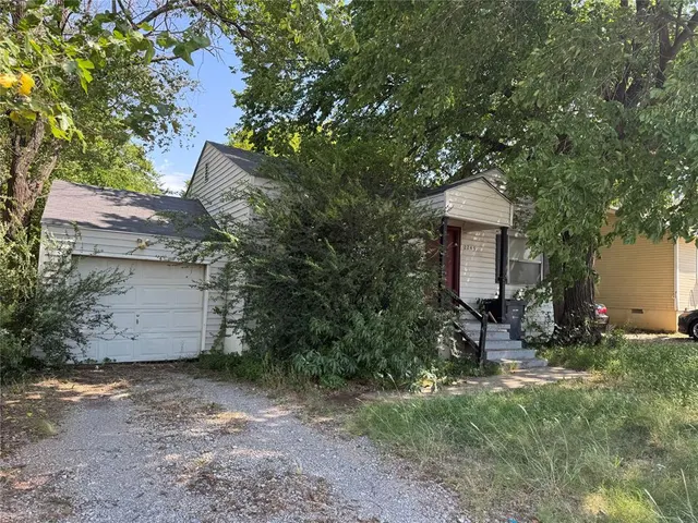 Photo 2 — 2249 NW 41st Street, Oklahoma City, OK 73112