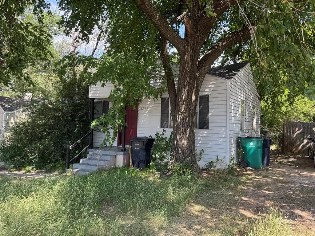 Photo 3 — 2249 NW 41st Street, Oklahoma City, OK 73112