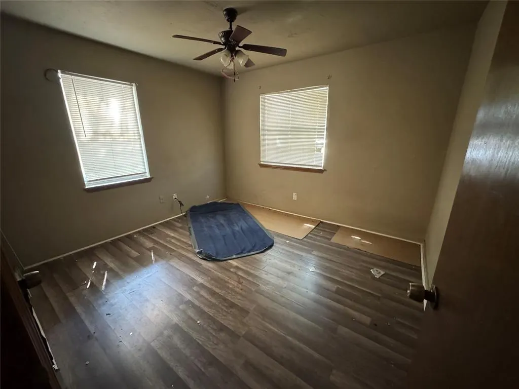 Photo 9 — 2249 NW 41st Street, Oklahoma City, OK 73112