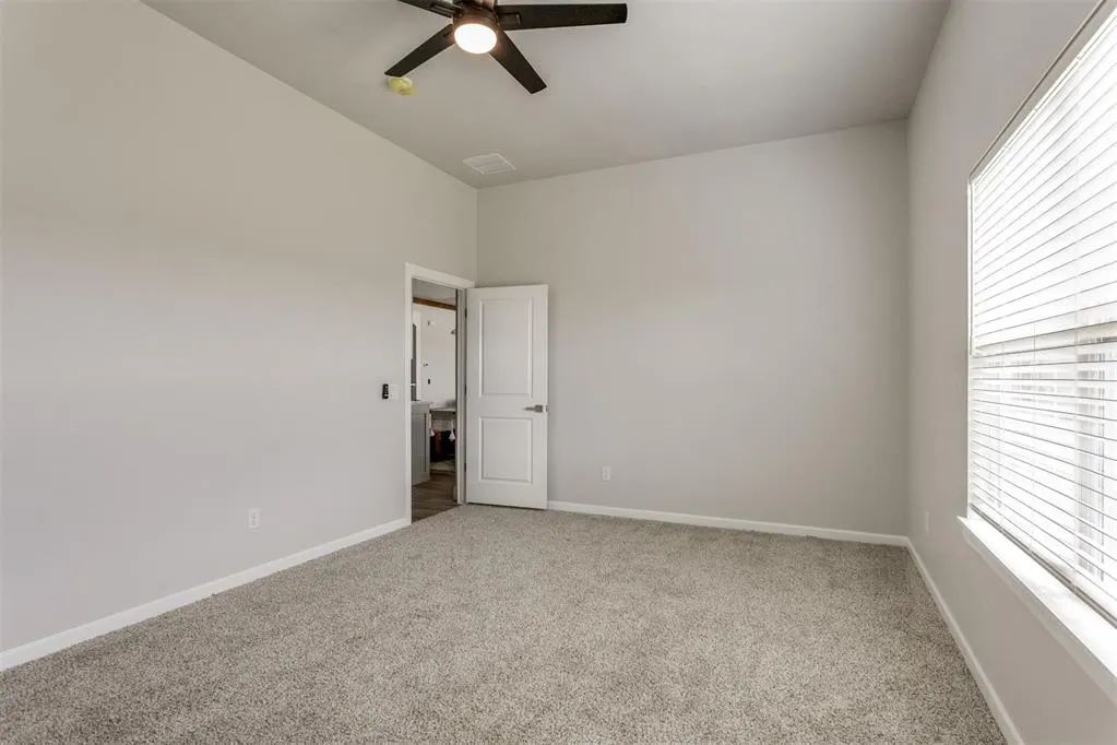Photo 42 — 9208 SW 35 Street, Oklahoma City, OK 73179