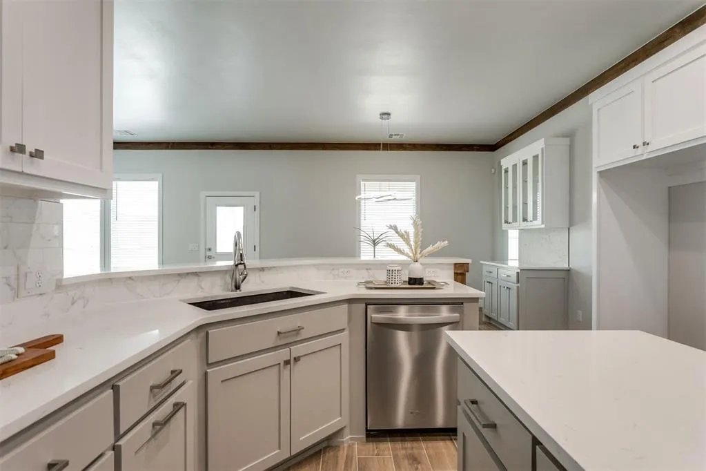 Photo 44 — 9208 SW 35 Street, Oklahoma City, OK 73179