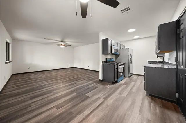 Photo 5 — 1208 E Hickman Street, Shawnee, OK 74801