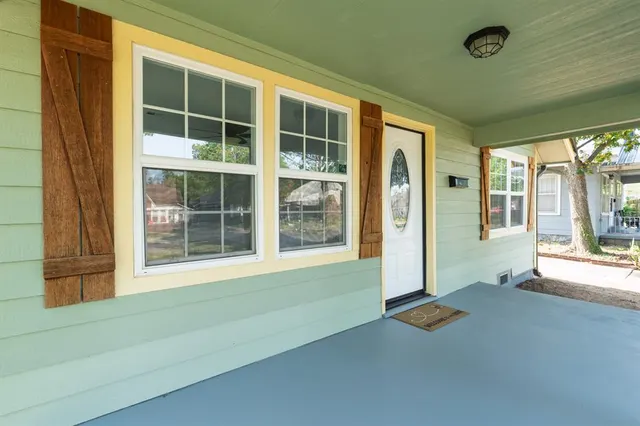 Photo 3 — 1627 N Market Avenue, Shawnee, OK 74804