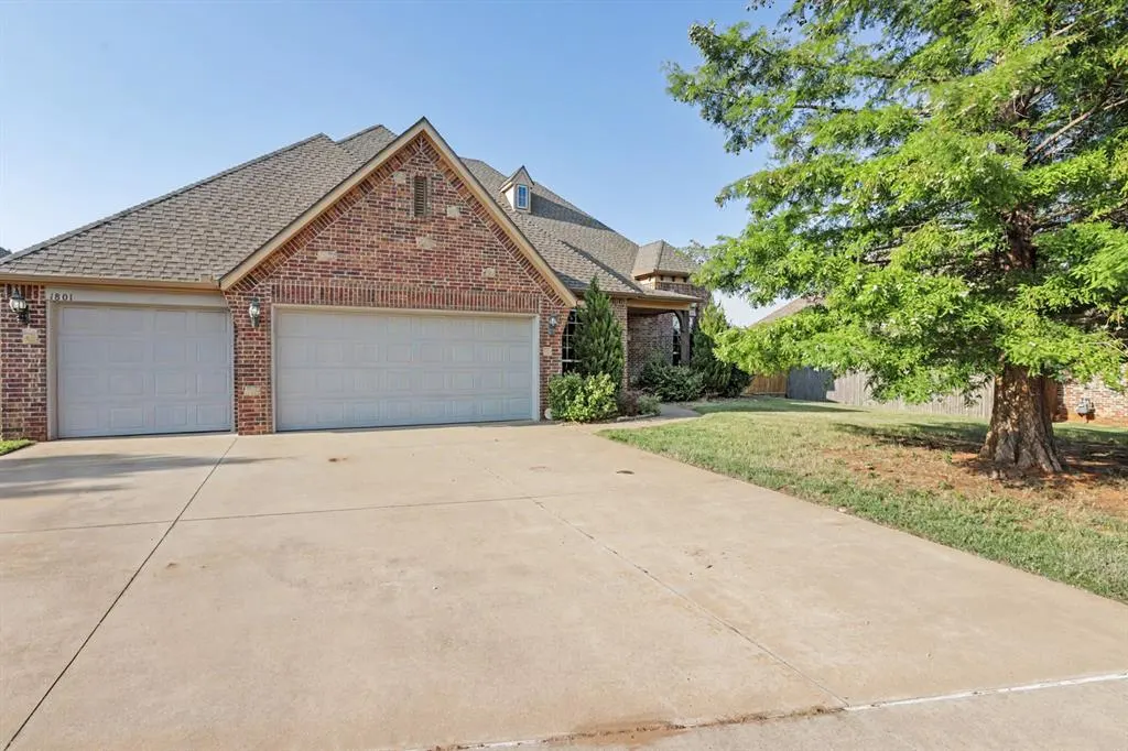 Front exterior — 1801 NW 195th Circle, Edmond, OK 73012