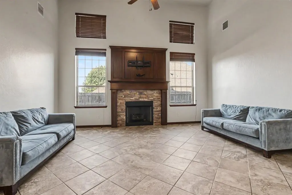 Photo 8 — 1801 NW 195th Circle, Edmond, OK 73012