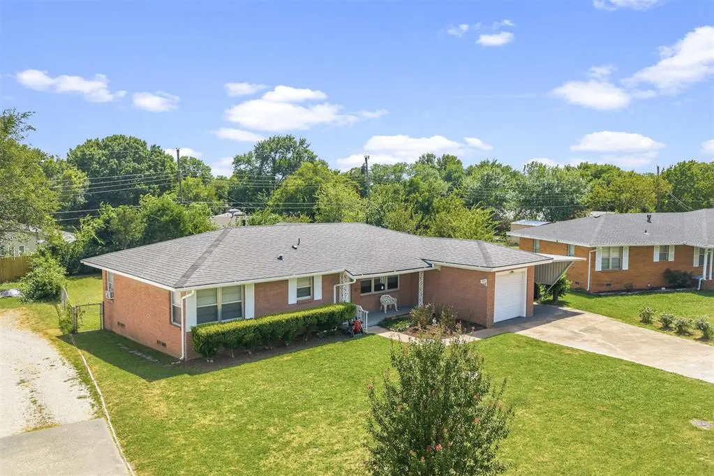 Photo 30 — 829 W 22nd Street, Ada, OK 74820