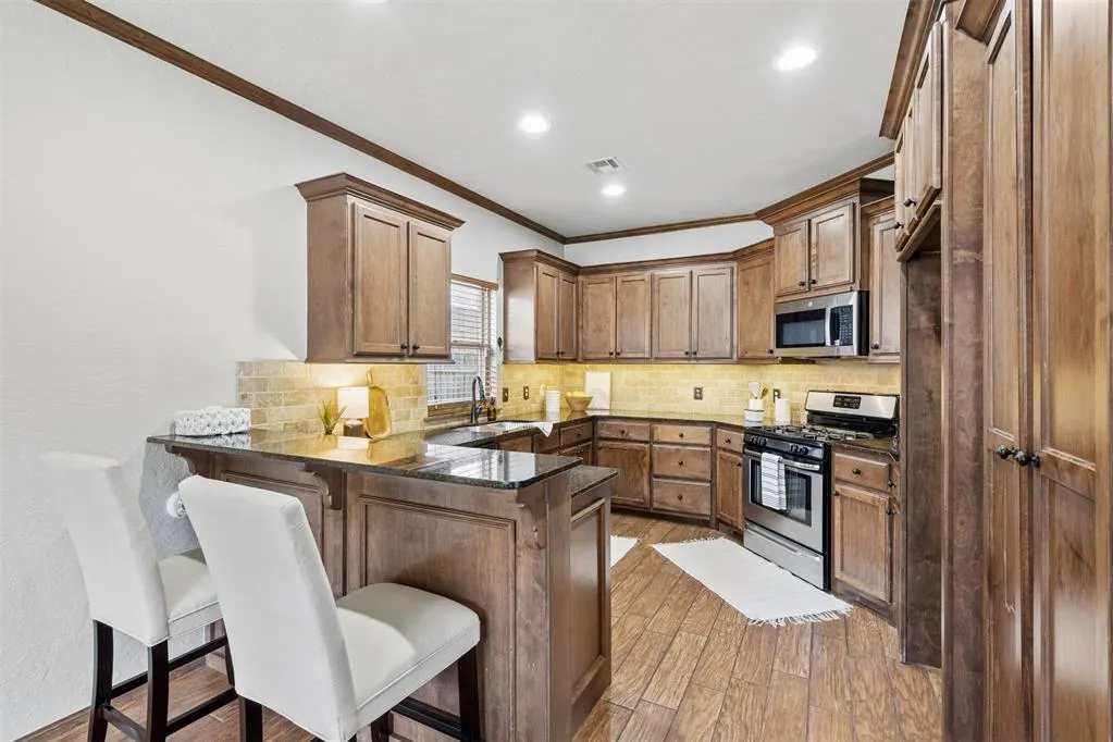 Photo 13 — 709 Blue Ridge Road, Moore, OK 73160