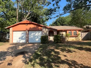 Sold home at 736 Red Oak Terrace