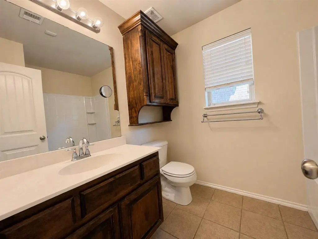 Photo 19 — 2325 SW 135th Street, Oklahoma City, OK 73170