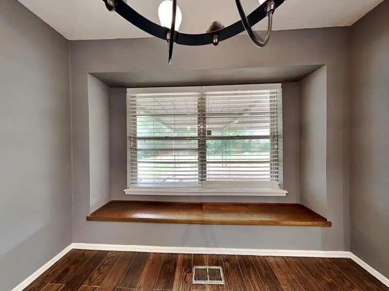 Photo 6 — 6424 N College Avenue, Oklahoma City, OK 73132