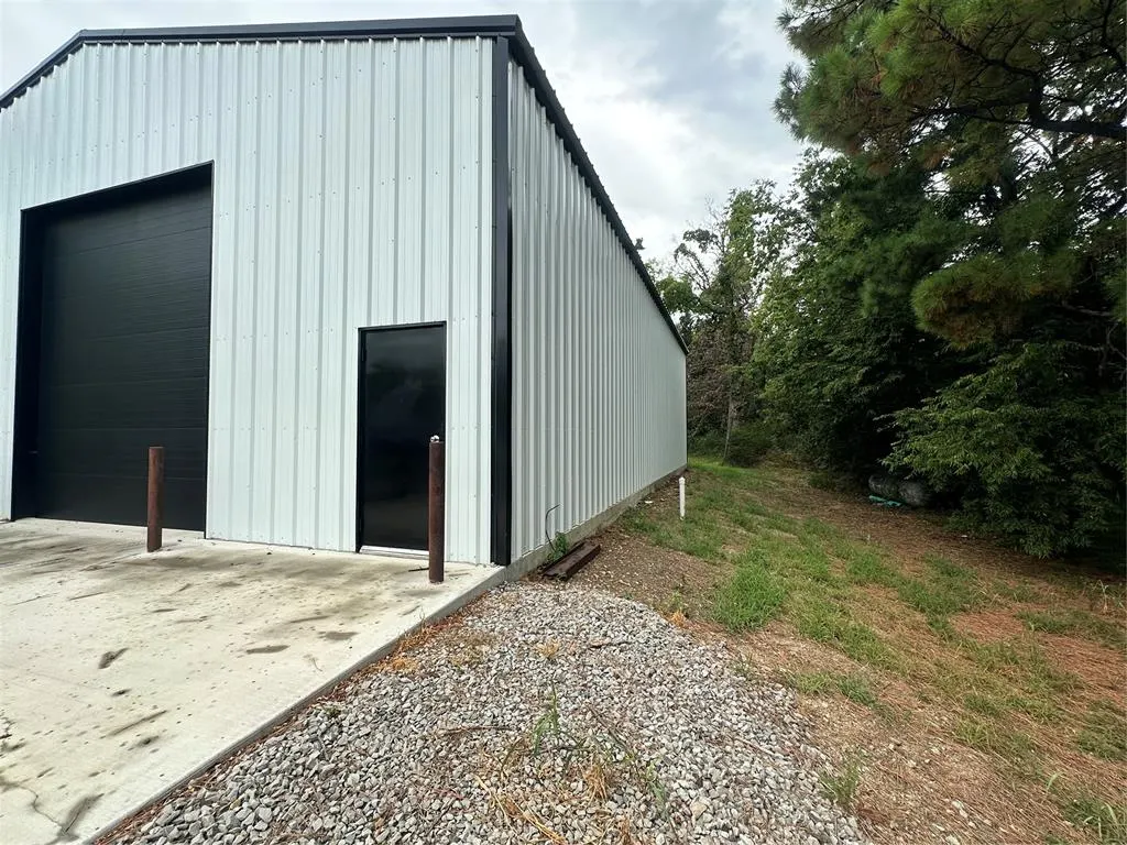 Photo 2 — 000 W Indian Lane, Eufaula, OK 74432