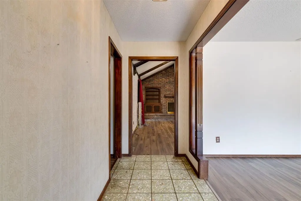 Photo 7 — 2615 NW 115th Place, Oklahoma City, OK 73120