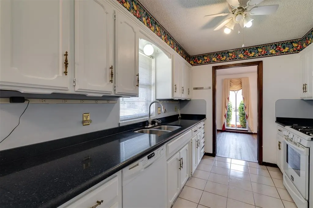 Photo 17 — 2615 NW 115th Place, Oklahoma City, OK 73120