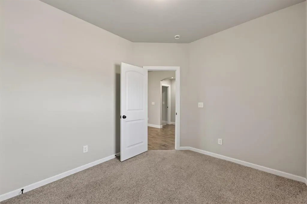 Photo 13 — 4505 Black Mesa Lane, Yukon, OK 73099