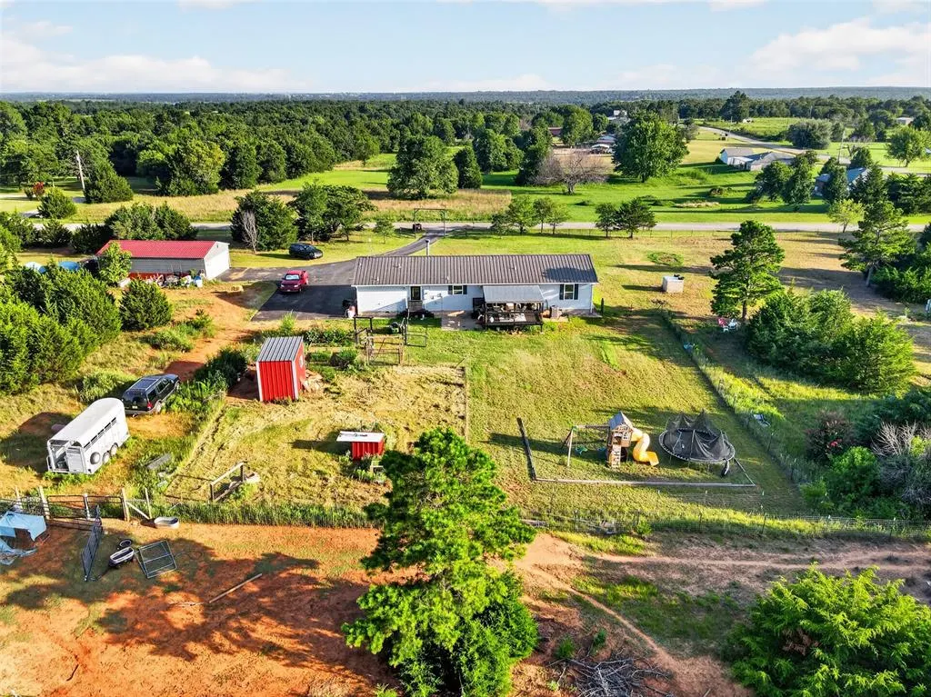 Photo 33 — 208 Moran Road, McLoud, OK 74851