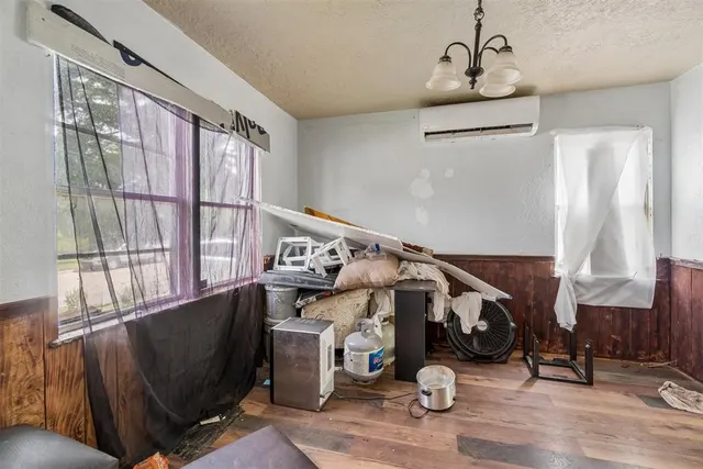 Photo 2 — 2544 NW 35th Street, Oklahoma City, OK 73112