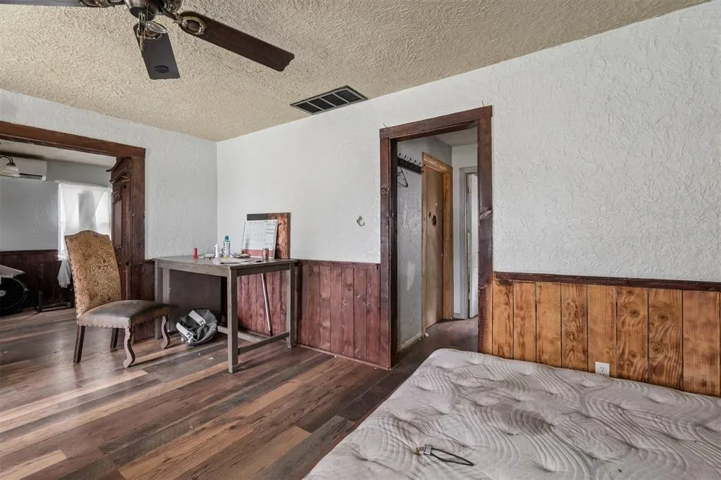 Photo 12 — 2544 NW 35th Street, Oklahoma City, OK 73112