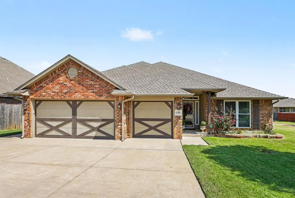 Front exterior — 11305 NW 105th Street, Yukon, OK 73099