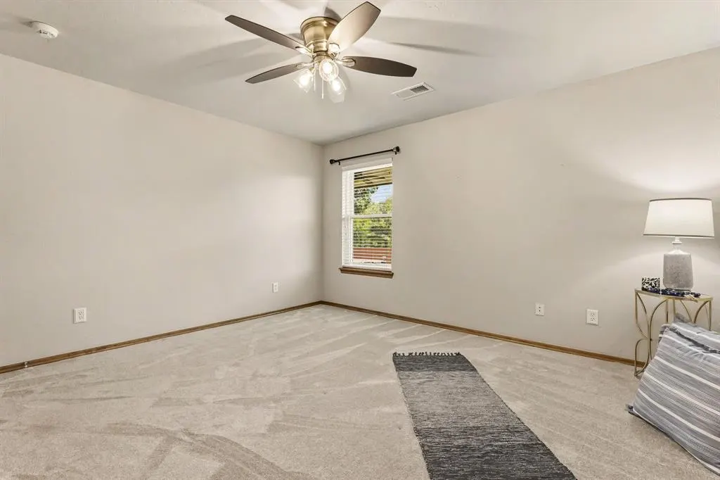 Photo 31 — 11305 NW 105th Street, Yukon, OK 73099