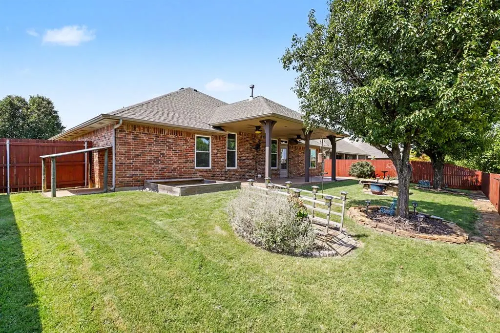 Photo 37 — 11305 NW 105th Street, Yukon, OK 73099