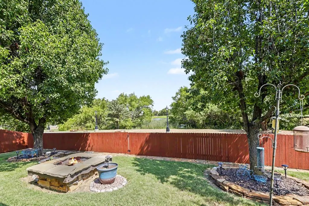 Photo 38 — 11305 NW 105th Street, Yukon, OK 73099