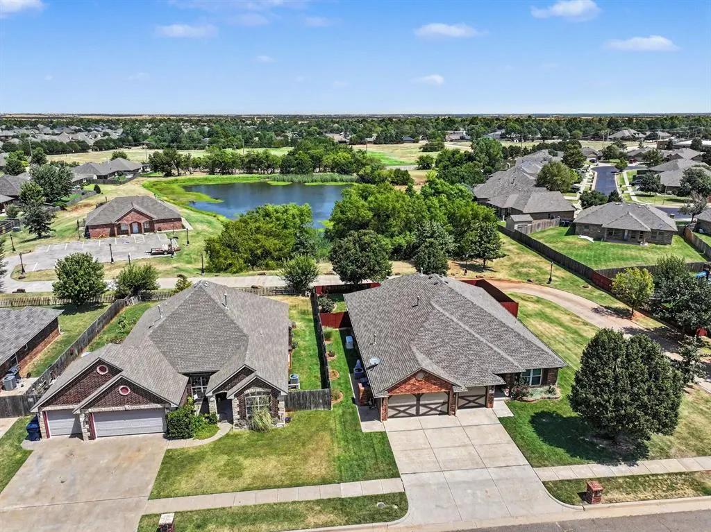 Photo 40 — 11305 NW 105th Street, Yukon, OK 73099