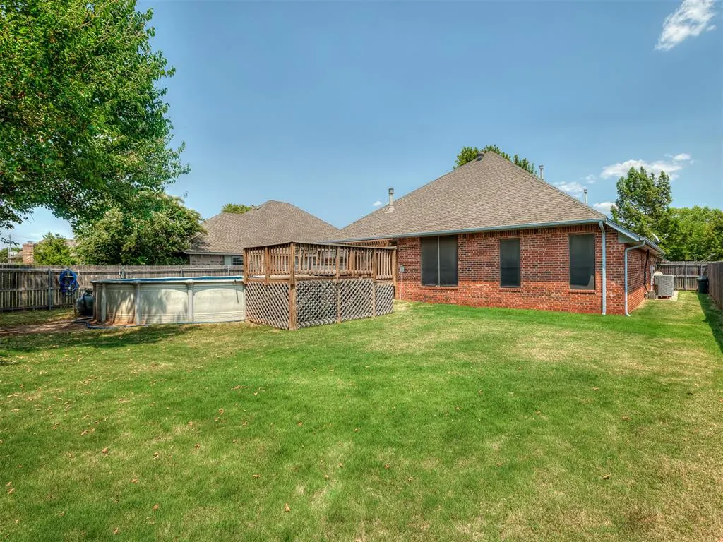 Photo 26 — 912 Regal Road, Yukon, OK 73099