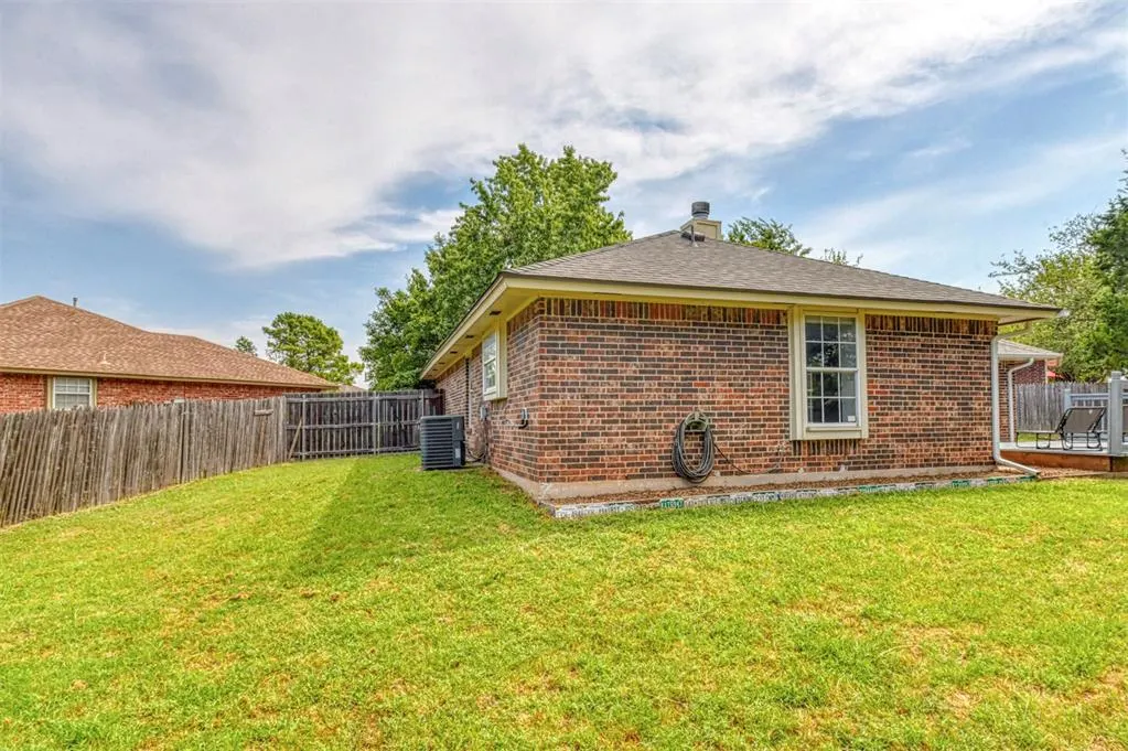 Photo 43 — 1200 Teakwood Drive, Norman, OK 73071