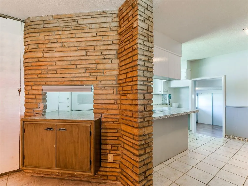Photo 27 — 6508 S Country Club Drive, Oklahoma City, OK 73159