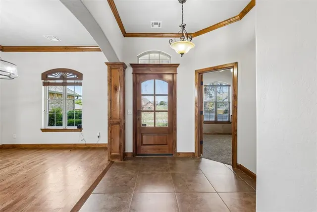 Photo 6 — 22982 Crossfield Court, Edmond, OK 73025