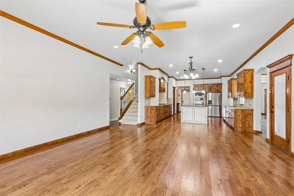 Photo 10 — 22982 Crossfield Court, Edmond, OK 73025