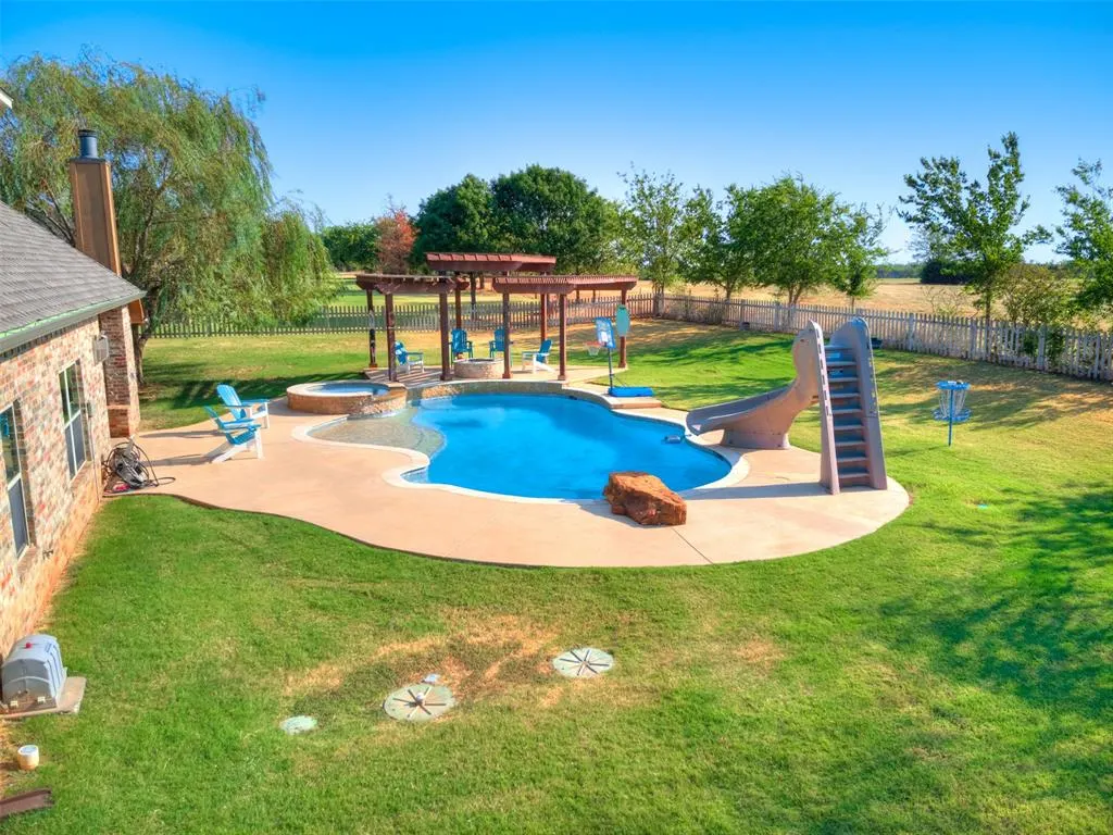 Photo 47 — 22982 Crossfield Court, Edmond, OK 73025