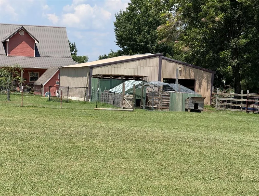 Photo 8 — 5769 E Highway 64, Warner, OK 74469