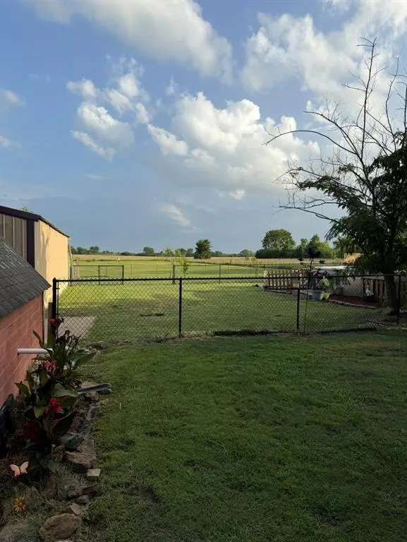 Photo 11 — 5769 E Highway 64, Warner, OK 74469