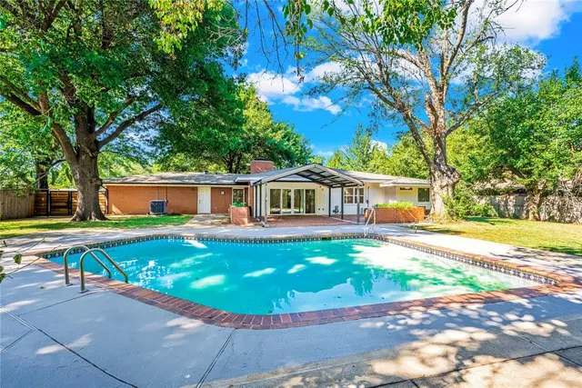 Photo 2 — 1512 Cruce Street, Norman, OK 73069