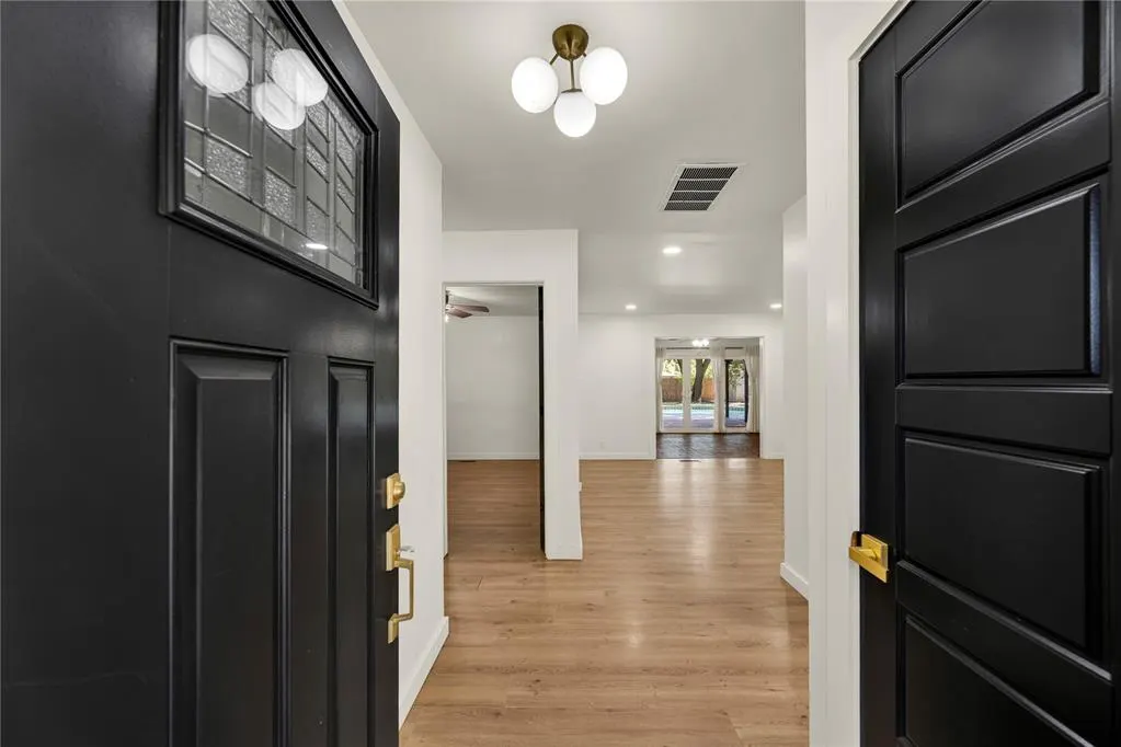 Photo 3 — 1512 Cruce Street, Norman, OK 73069