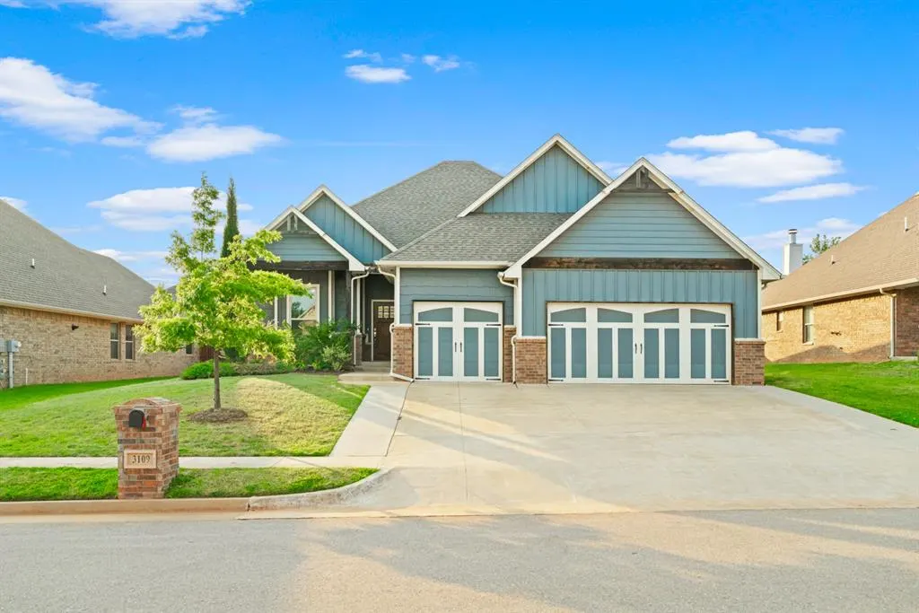Front exterior — 3109 Hunter Crest Drive, Edmond, OK 73034