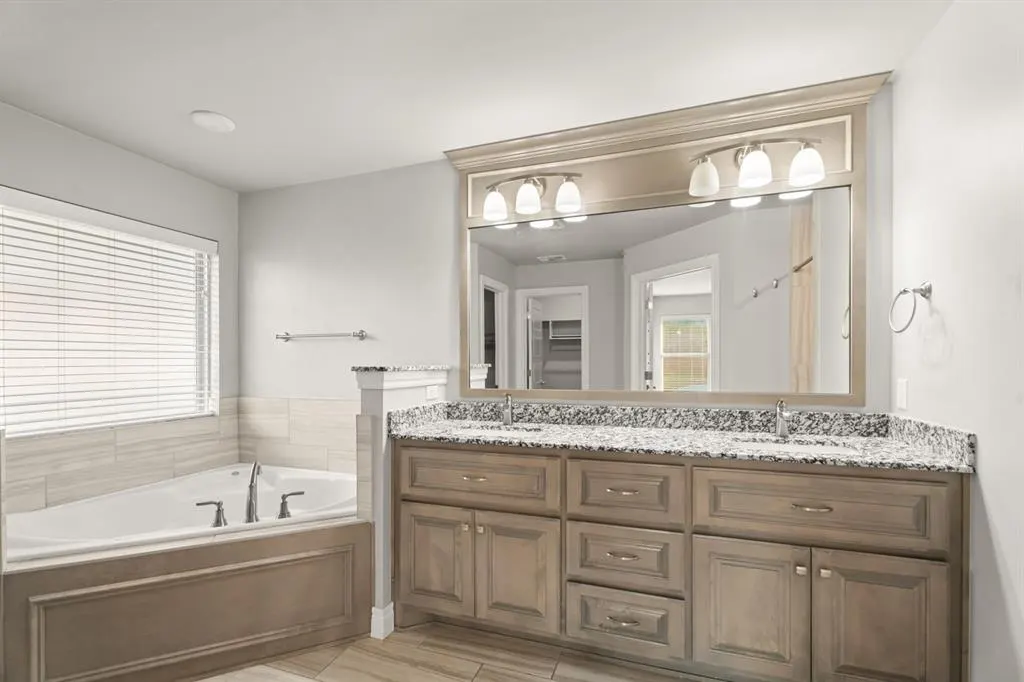 Photo 20 — 3109 Hunter Crest Drive, Edmond, OK 73034