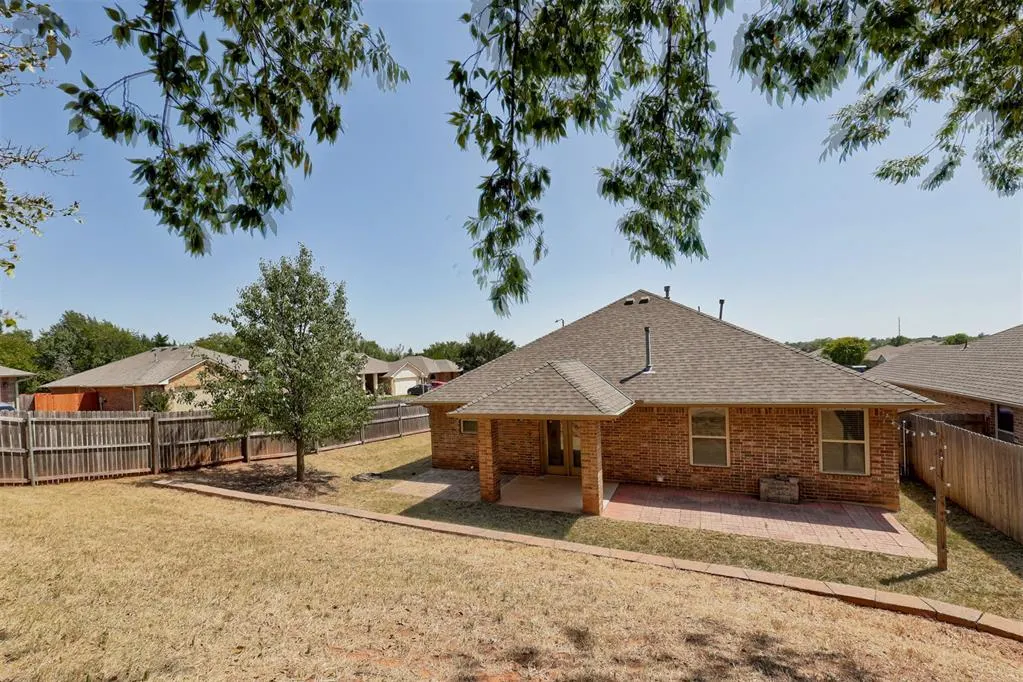 Photo 42 — 1633 Rangeline Road, Norman, OK 73071