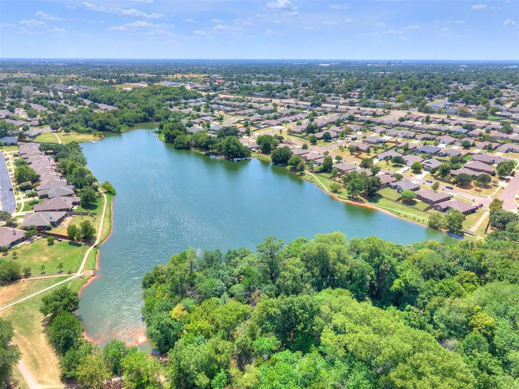 Photo 9 — 328 Waterfront Drive, Norman, OK 73071