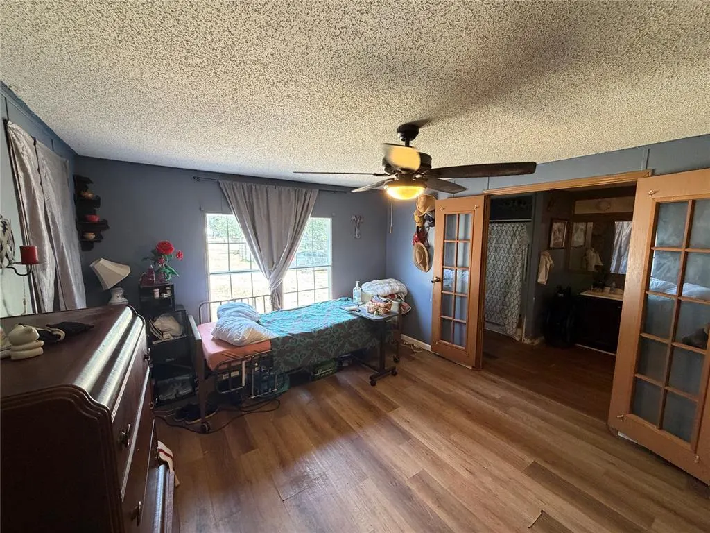 Photo 9 — 35223 E 131 Road, Maud, OK 74854