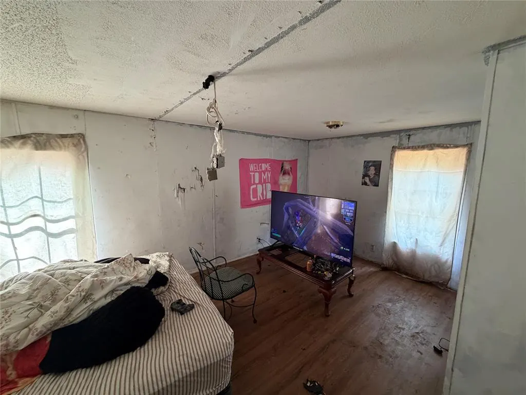 Photo 17 — 35223 E 131 Road, Maud, OK 74854