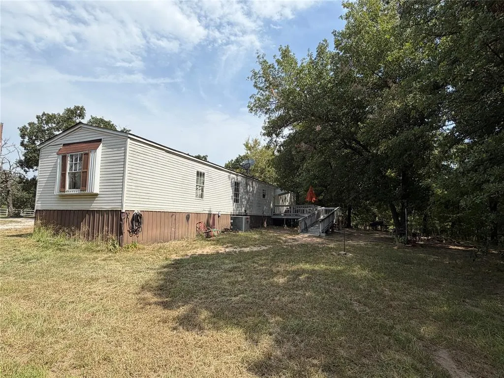 Photo 21 — 35223 E 131 Road, Maud, OK 74854