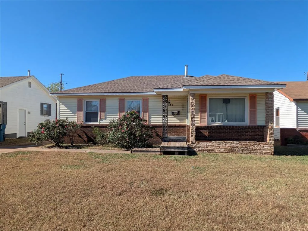 Photo 2 — 737 E Steed Drive, Midwest City, OK 73110