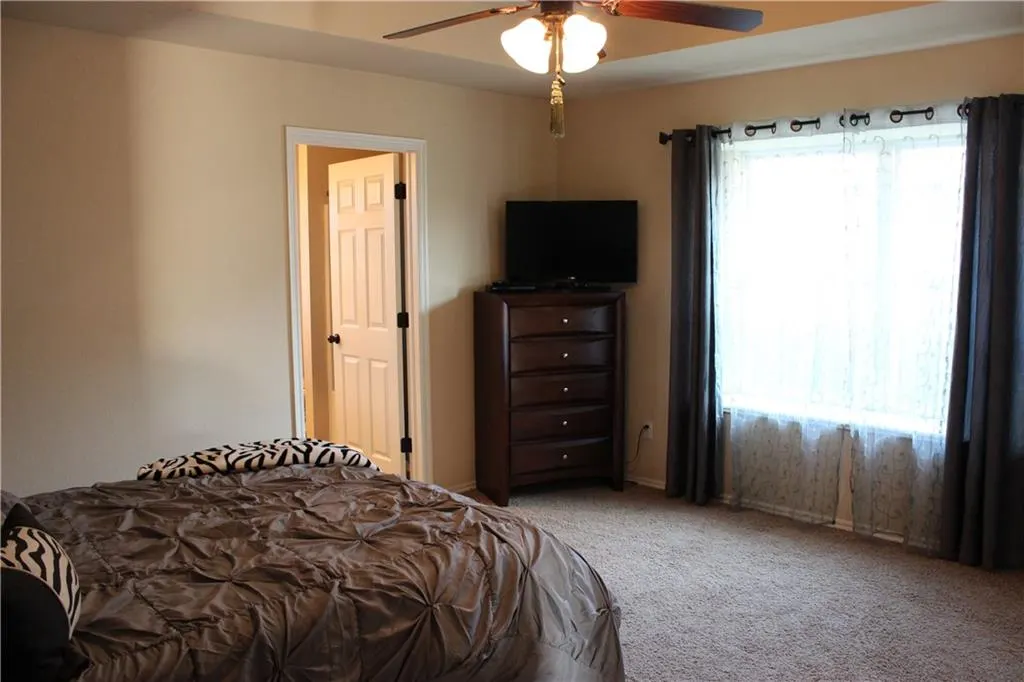 Photo 13 — 21206 River Lark Ln Lane, Edmond, OK 73012