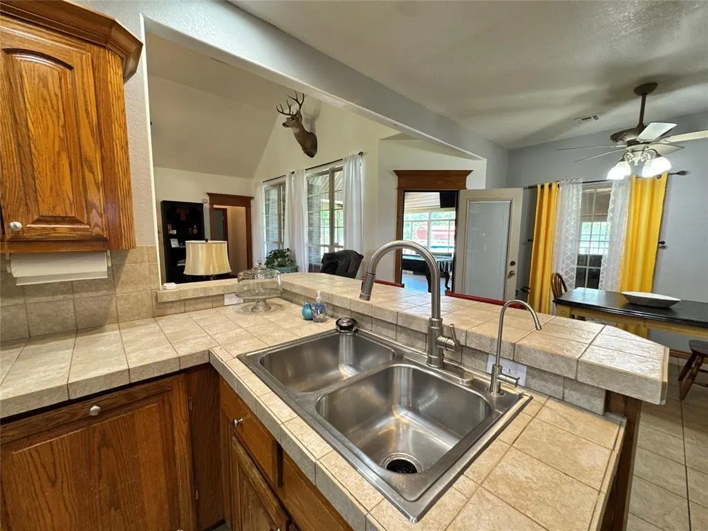 Photo 5 — 24505 234 Street, Purcell, OK 73080