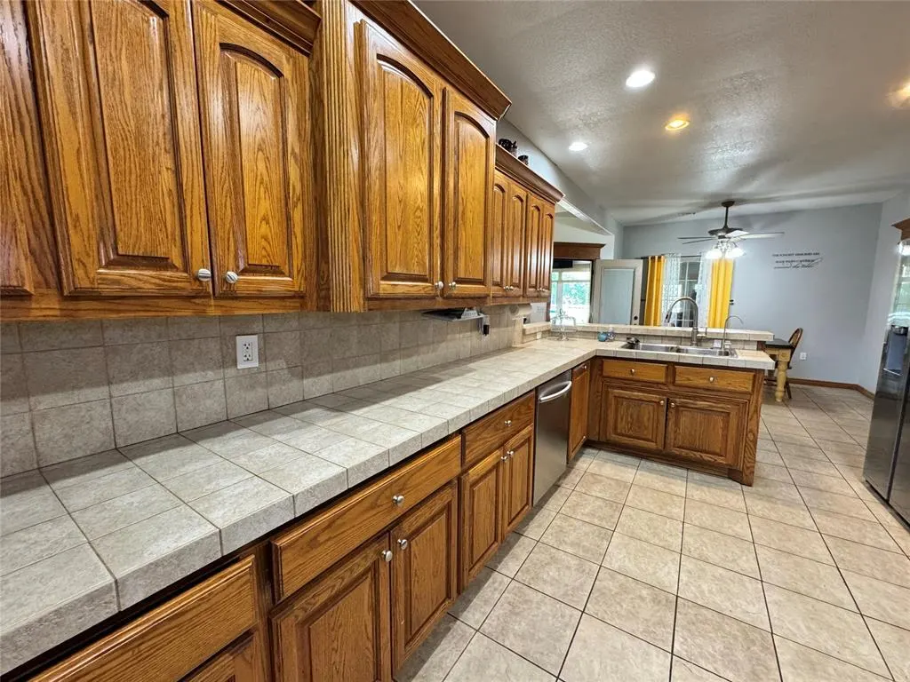 Photo 16 — 24505 234 Street, Purcell, OK 73080