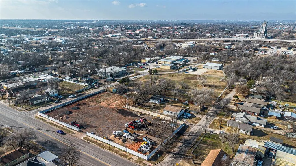 Photo 2 — 2113 S Central Avenue, Oklahoma City, OK 73129