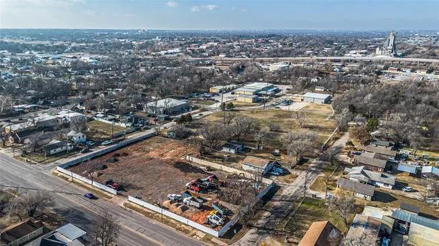Photo 2 — 2113 S Central Avenue, Oklahoma City, OK 73129